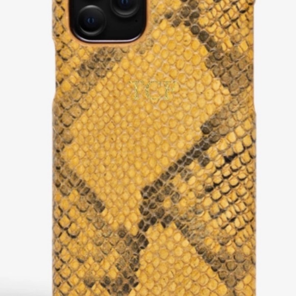 iPhone 11 Pro genuine snake leather case - Picture 5 of 5